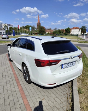 Toyota Avensis cena 56900 przebieg: 131000, rok produkcji 2016 z Grodków małe 232